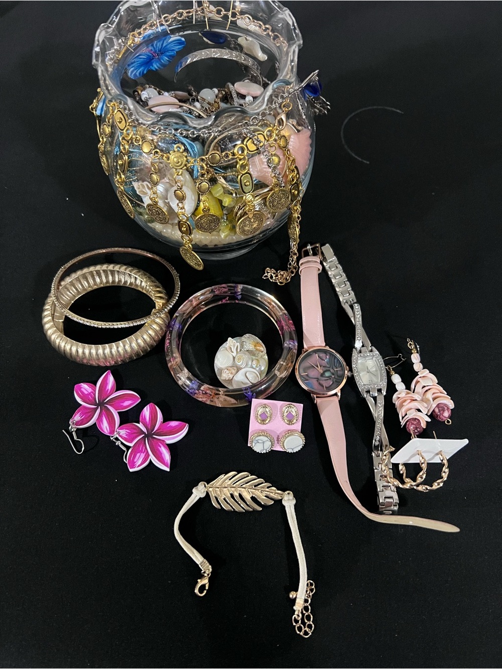 Beachy Mystery Jewelry Jar 🪼